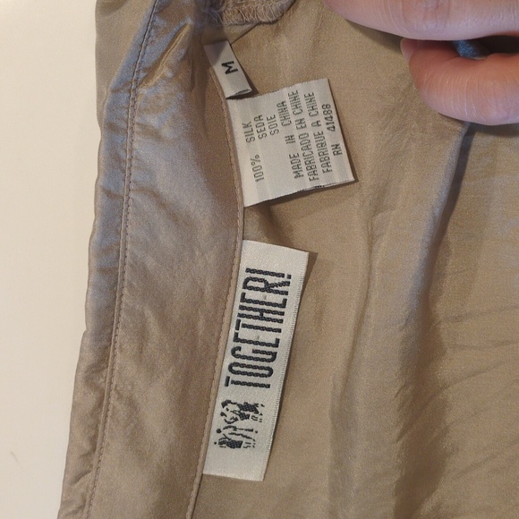 VINTAGE Together | 100% Silk | Tan | Long Sleeve Button Down | Size Medium | - Picture 10 of 10